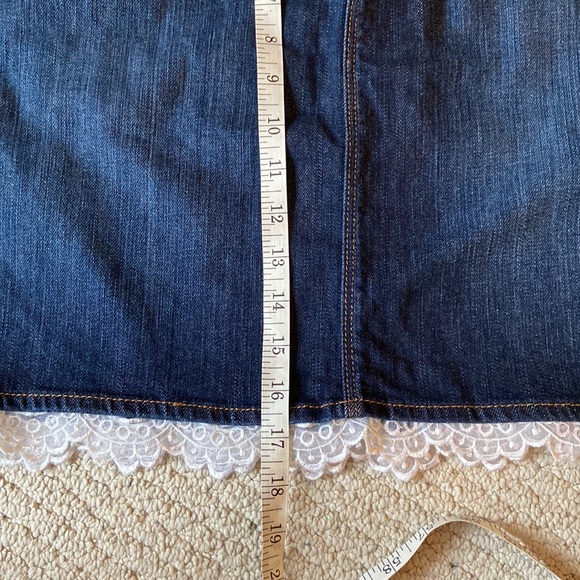 GAP 1969 Denim Mini with White Ruffle along Bottom - Picture 9 of 13